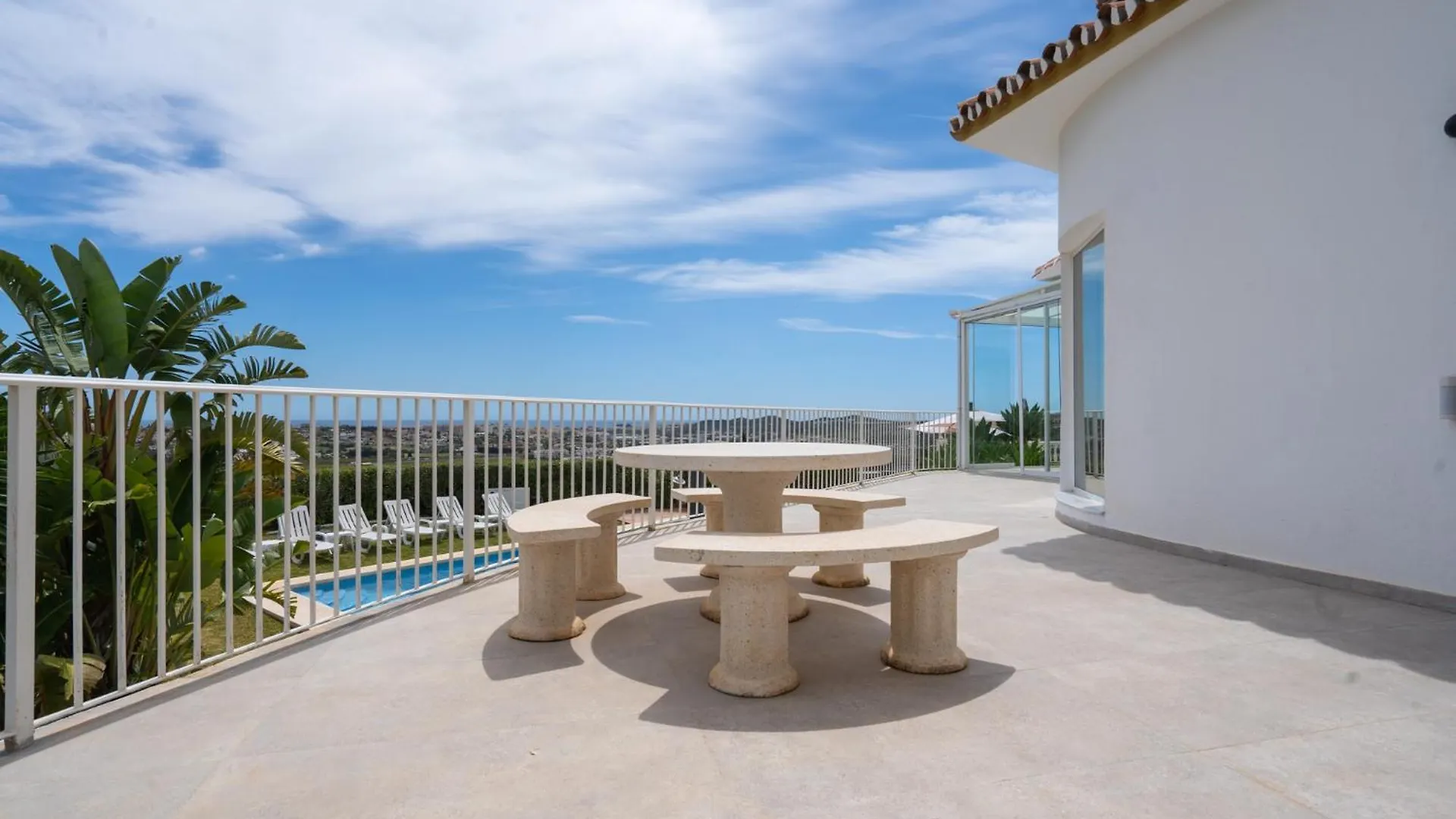 Villa Vista Verde Mijas Golf - Optional Heated Pool & Jacuzzi