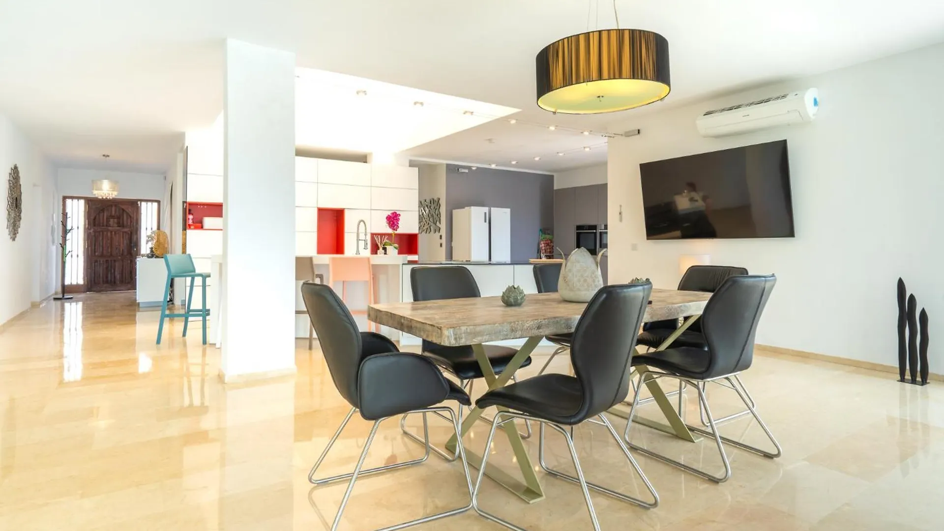 Villa Vista Verde Mijas Golf - Optional Heated Pool & Jacuzzi