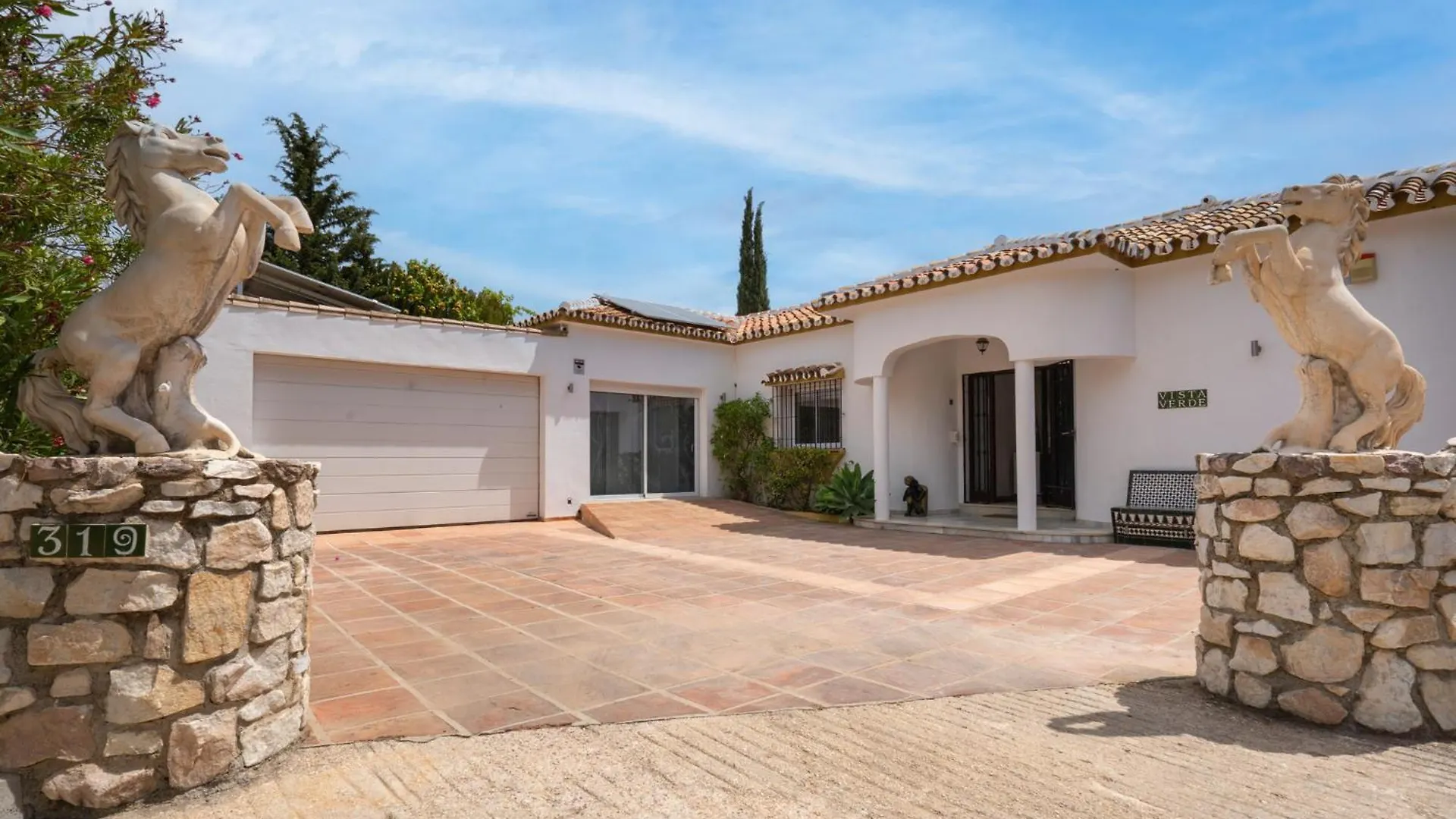 Villa Vista Verde Mijas Golf - Optional Heated Pool & Jacuzzi 0*,
