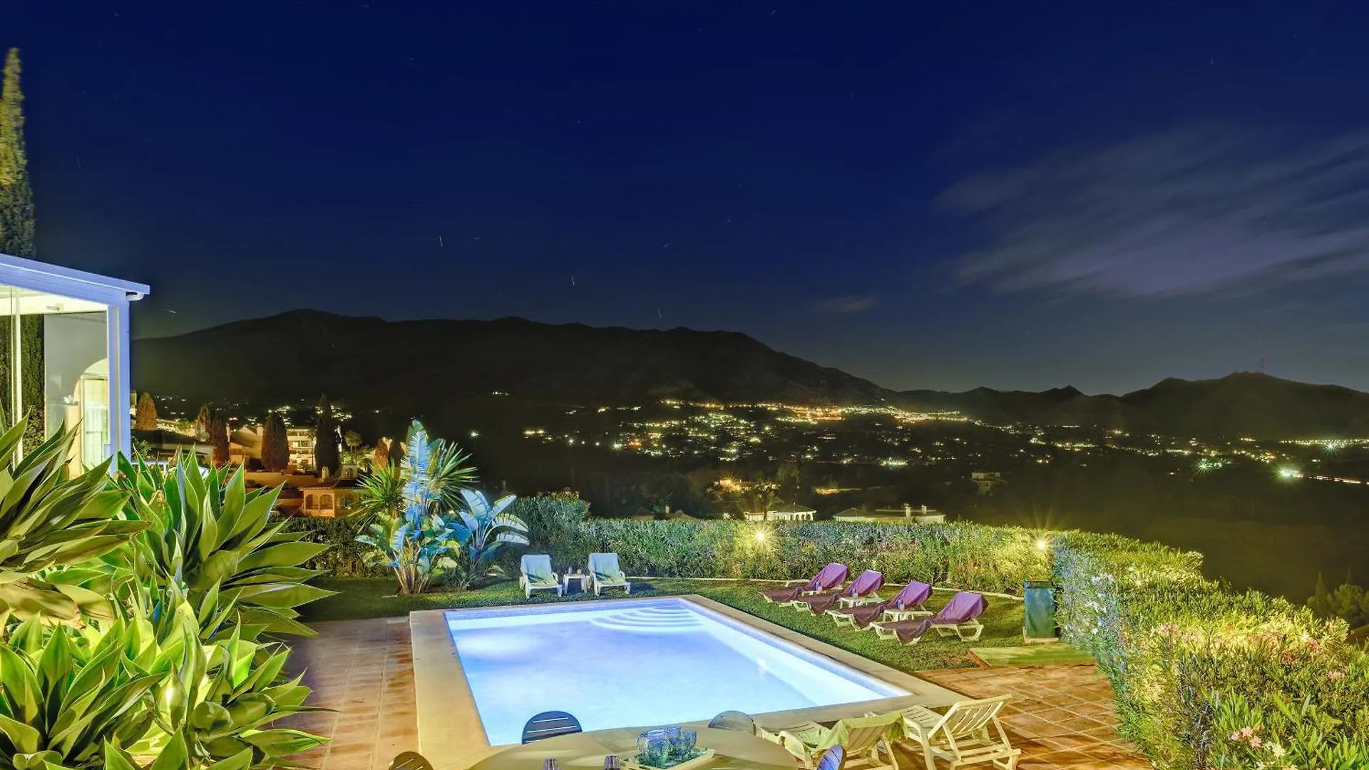 Villa Vista Verde Mijas Golf - Optional Heated Pool & Jacuzzi Španělsko
