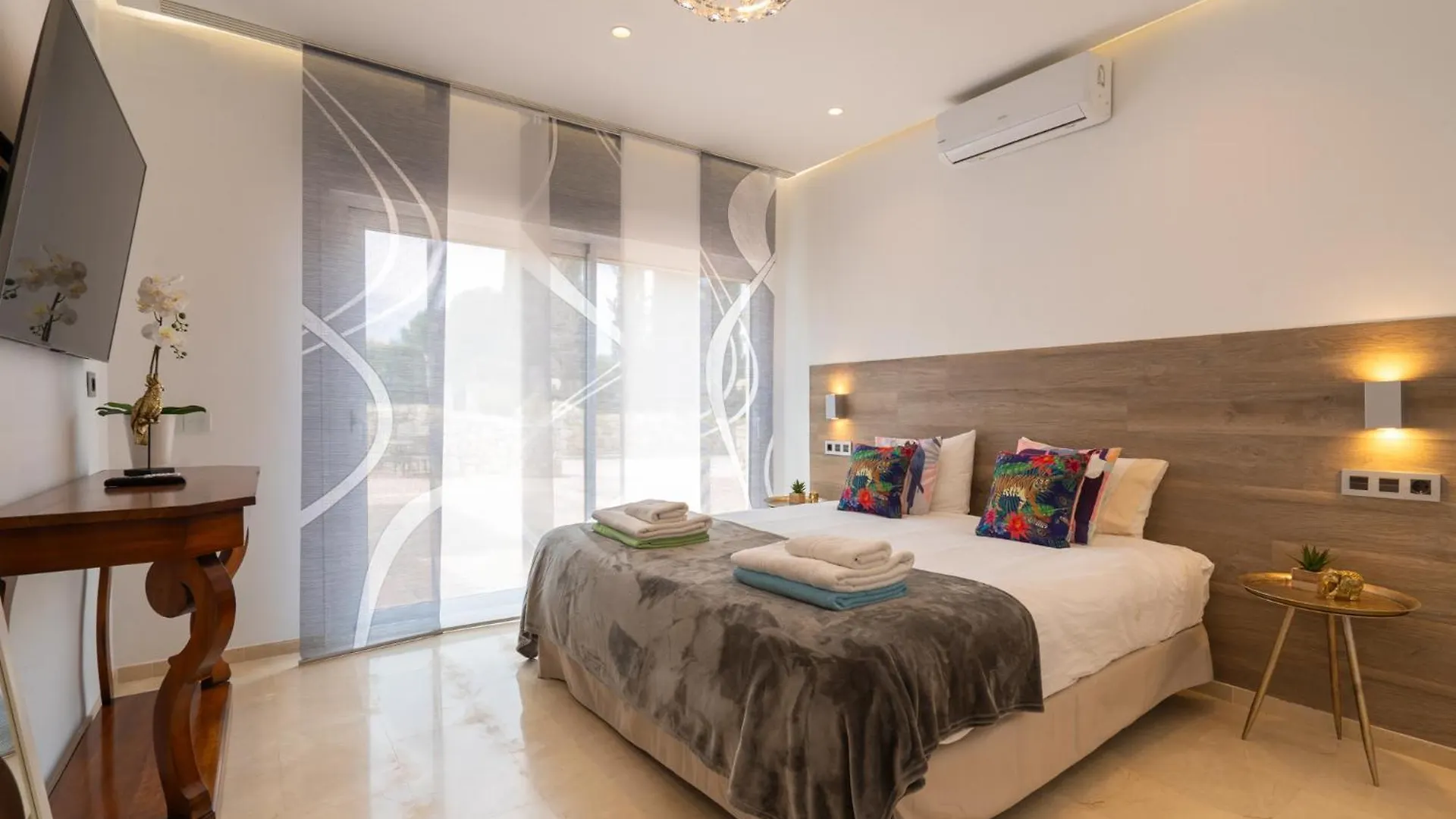 Villa Vista Verde Mijas Golf - Optional Heated Pool & Jacuzzi 0*,