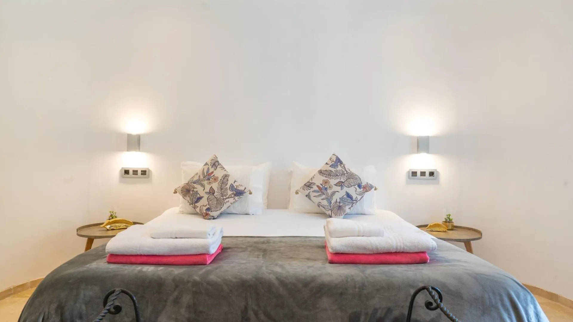 Villa Vista Verde Mijas Golf - Optional Heated Pool & Jacuzzi Spain