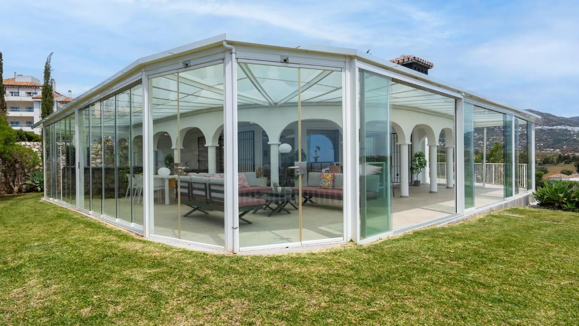 Villa Vista Verde Mijas Golf - Optional Heated Pool & Jacuzzi