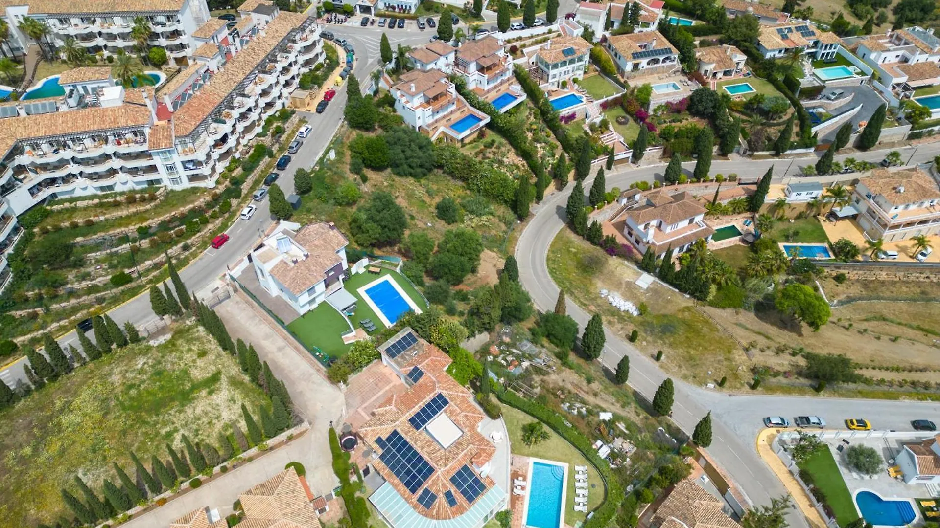 Villa Vista Verde Mijas Golf - Optional Heated Pool & Jacuzzi Spain